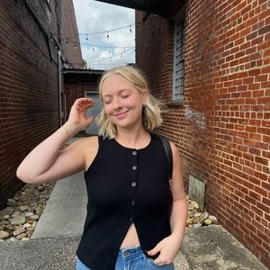 Meet your Posher, Taylor